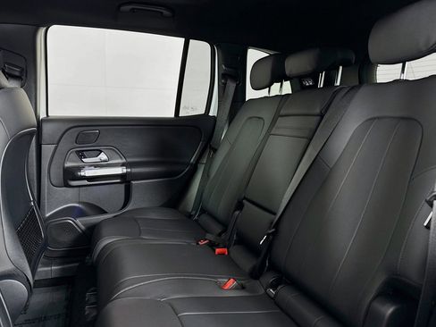 New 2026 Mercedes-Benz GLB 250 GLB 250 image 7