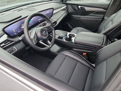 Used 2026 Buick Enclave Preferred image 10