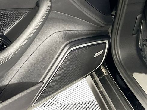 Used 2021 Porsche Panamera 4S w/ Premium Package image 16