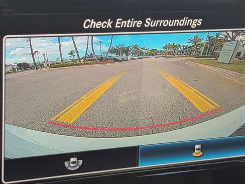 Used 2019 Mercedes-Benz C 300 4MATIC Sedan image 11