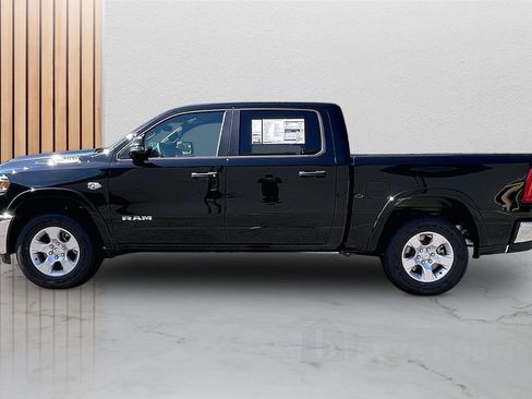 New 2026 RAM 1500 Big Horn AWD/4WD image 6