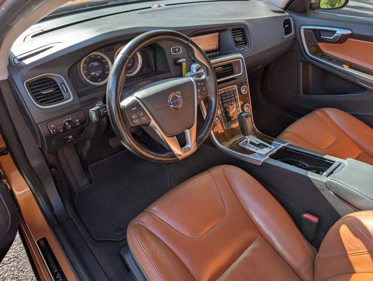Used 2011 Volvo S60 T6 AWD/4WD image 9