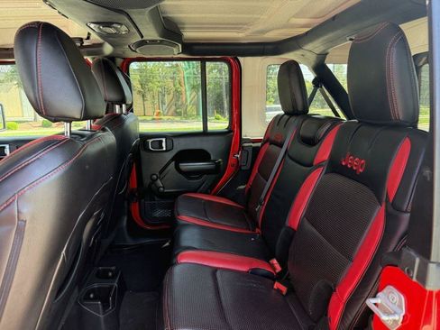 Used 2021 Jeep Wrangler Unlimited Sport AWD/4WD image 11
