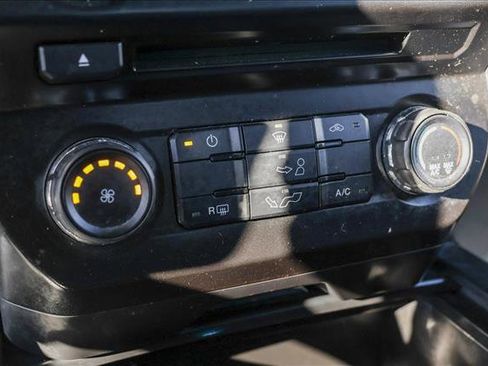 Used 2017 Ford F150 XL w/ Equipment Group 101A Mid image 19