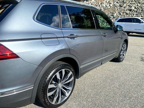 Used 2020 Volkswagen Tiguan SEL Premium R-Line image 39