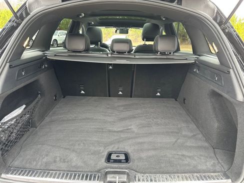 Certified 2022 Mercedes-Benz GLC 300 4MATIC w/ Premium Package Lite image 30