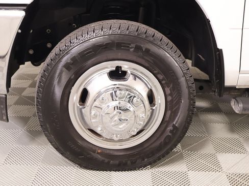 Used 2026 RAM 3500 Tradesman AWD/4WD image 17