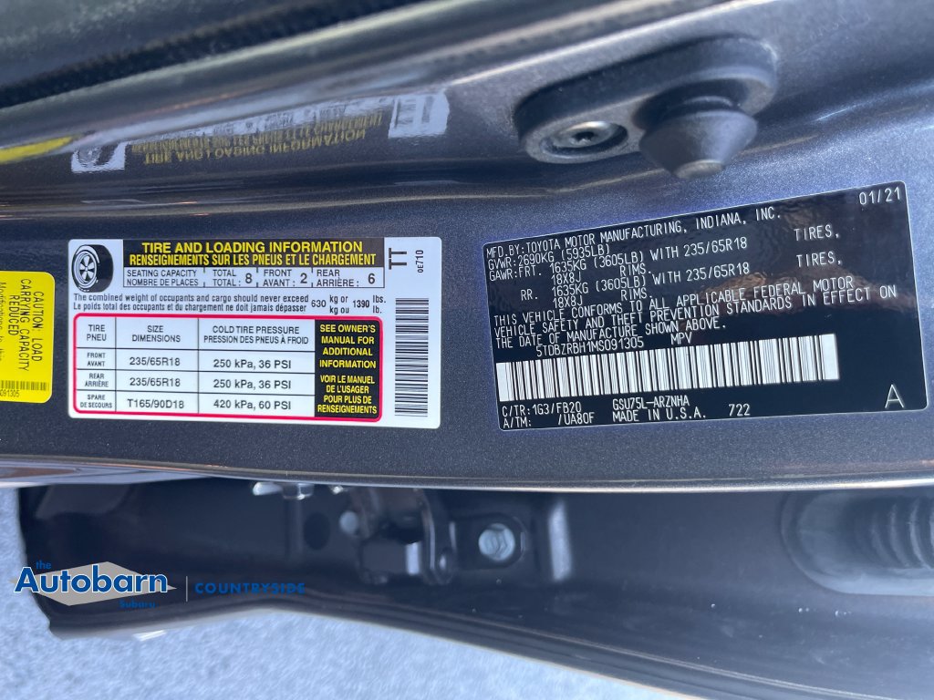Used 2021 Toyota Highlander LE AWD/4WD image 28