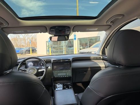 Used 2023 Hyundai Tucson Limited image 23