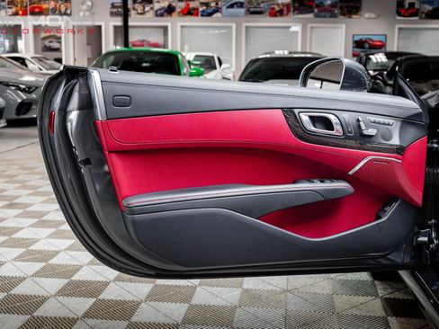 Used 2015 Mercedes-Benz SL 63 AMG image 15