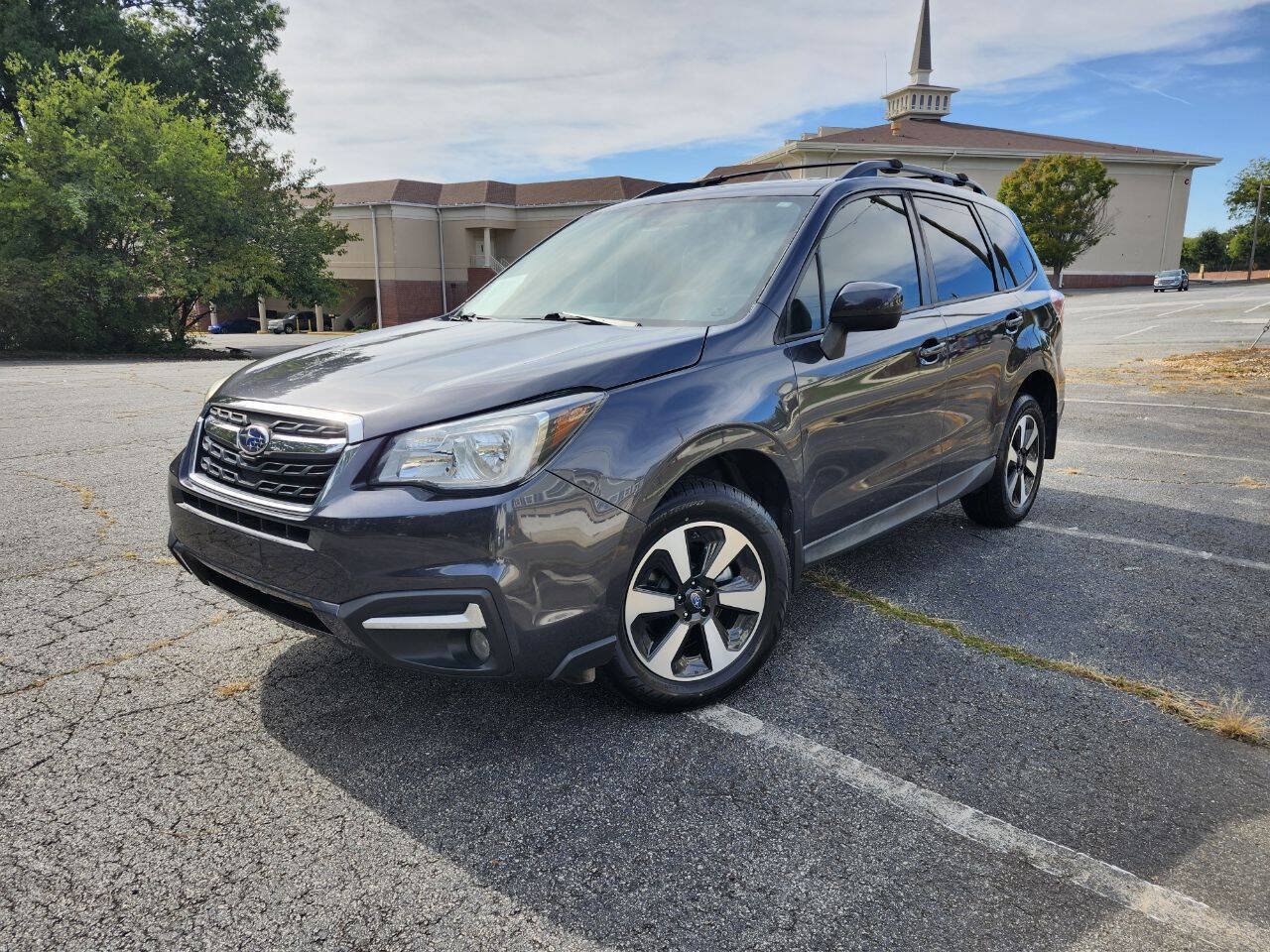 Used 2017 Subaru Forester 2.5i Premium AWD/4WD image 4