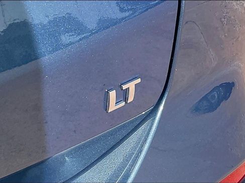 Used 2024 Chevrolet Equinox LT FWD image 11