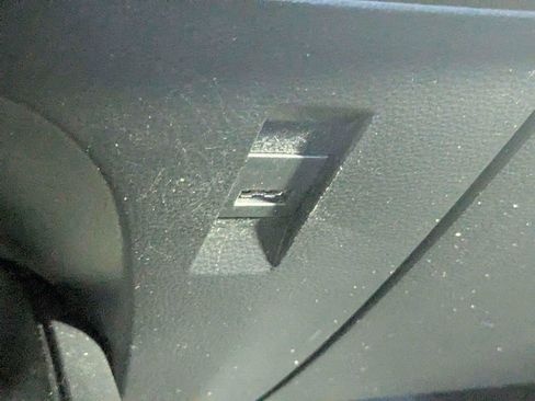 Certified 2021 Toyota Corolla SE FWD image 25