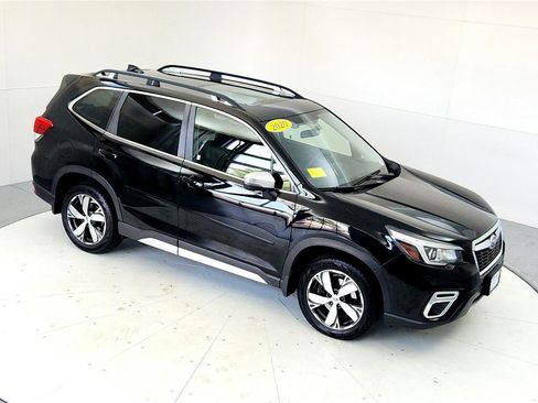 Used 2020 Subaru Forester Touring image 23