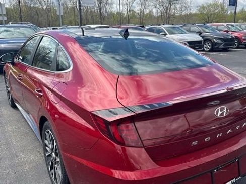 Used 2023 Hyundai Sonata Limited FWD image 11