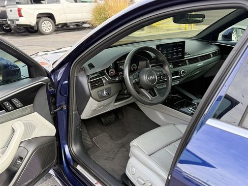 Used 2022 Audi A4 2.0T Premium Plus w/ Premium Plus Package image 17