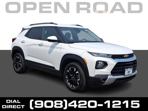 Certified 2023 Chevrolet TrailBlazer LT AWD/4WD image 1