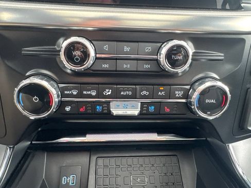 Certified 2024 Ford F150 Lariat AWD/4WD image 8