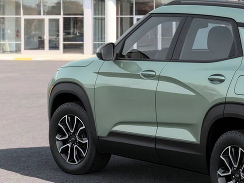 New 2026 Chevrolet TrailBlazer ACTIV FWD image 23