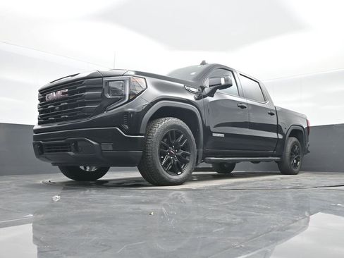 Used 2022 GMC Sierra 1500 Elevation w/ Elevation Premium Package image 25