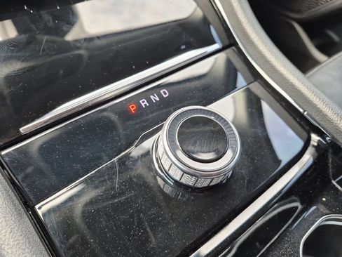 Used 2022 Jeep Grand Cherokee Limited RWD image 25