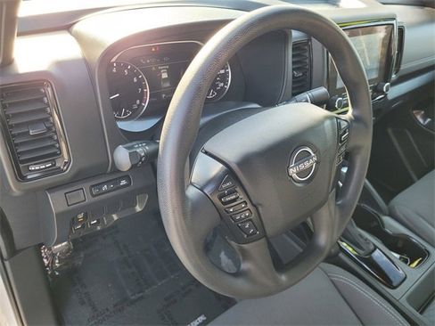 Used 2023 Nissan Frontier SV w/ Midnight Edition Package image 24