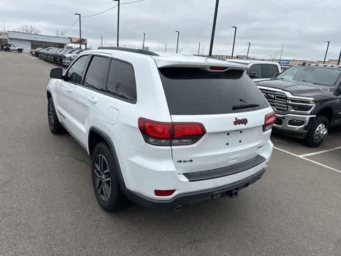 Used 2018 Jeep Grand Cherokee Trailhawk w/ Trailhawk Luxury Group image 19