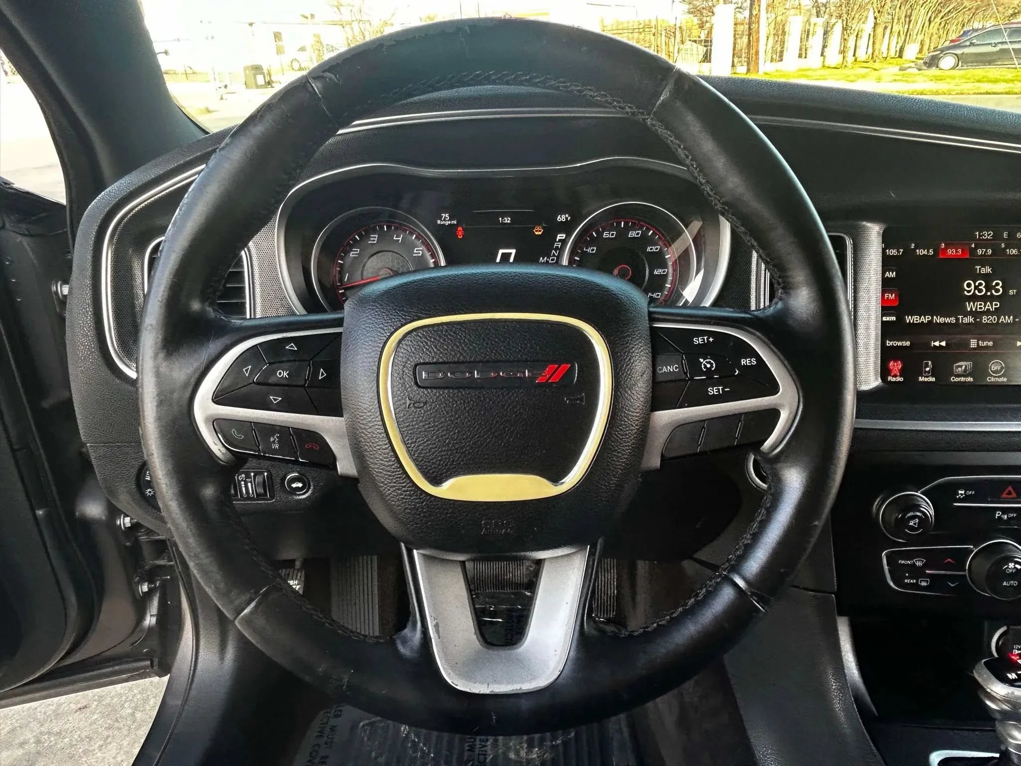 Used 2015 Dodge Charger SXT w/ Plus Group RWD image 9