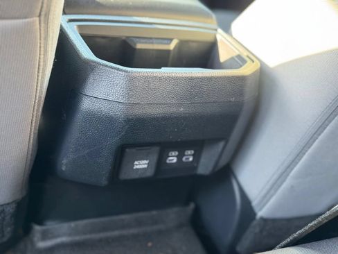 Used 2024 Toyota Tacoma TRD Off-Road AWD/4WD image 23