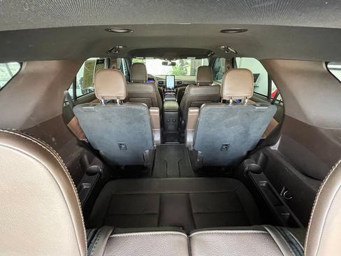 Used 2022 Ford Explorer King Ranch AWD/4WD image 26