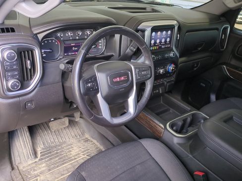 Used 2021 GMC Sierra 1500 Elevation w/ Preferred Package AWD/4WD image 9