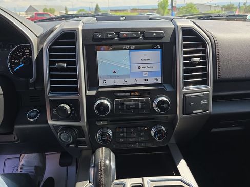 Used 2018 Ford F150 Platinum w/ Equipment Group 701A Luxury AWD/4WD image 20