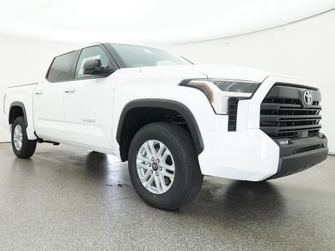 New 2026 Toyota Tundra SR5 AWD/4WD image 29