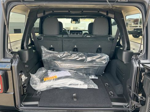 New 2026 Jeep Wrangler Unlimited Sport AWD/4WD image 22