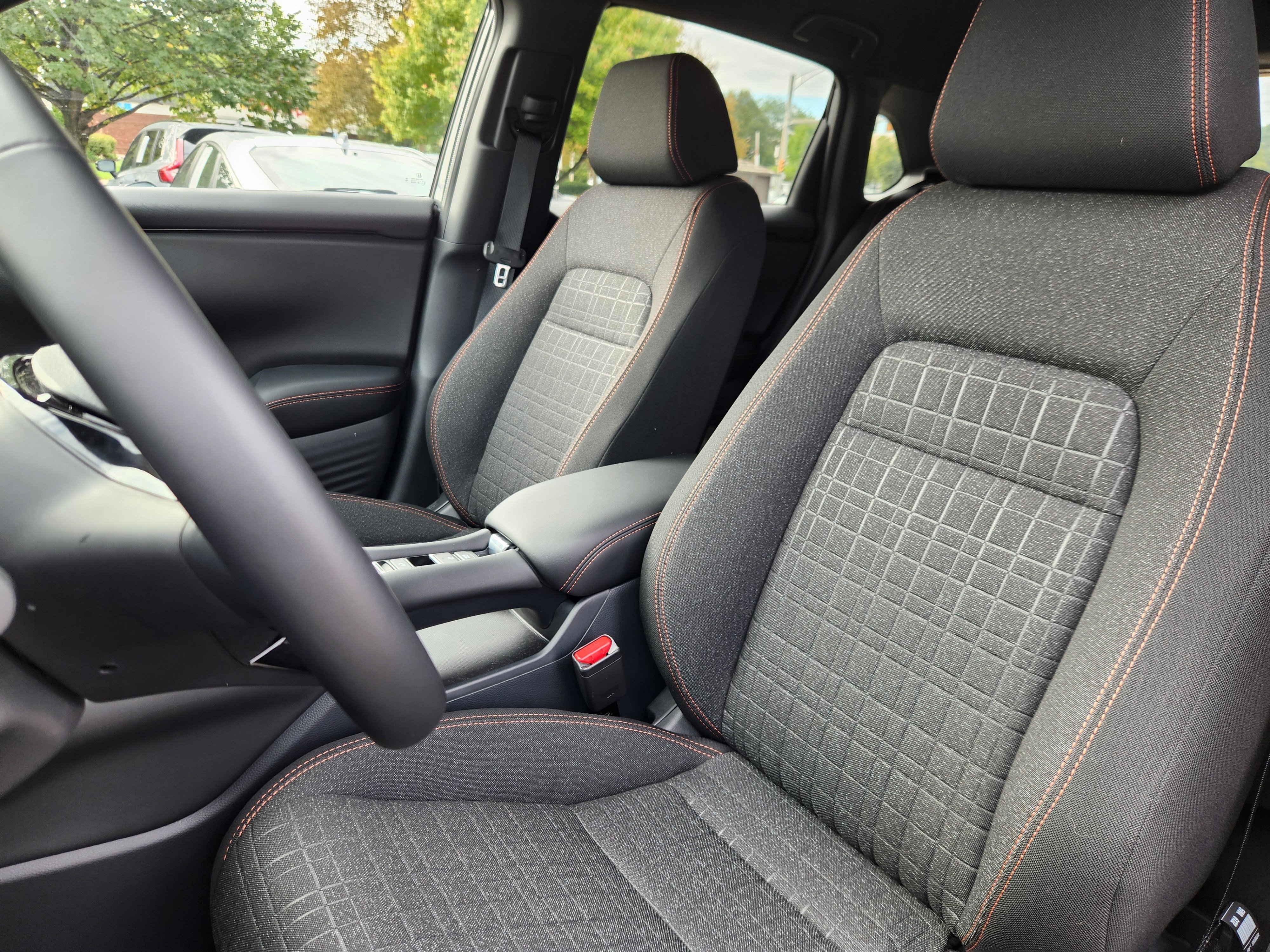 Certified 2027 Honda HR-V Sport image 7