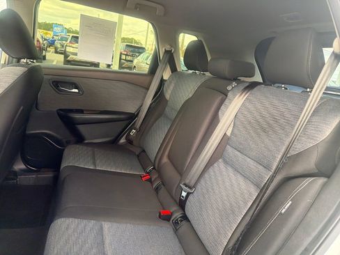 Certified 2023 Nissan Rogue SV image 22