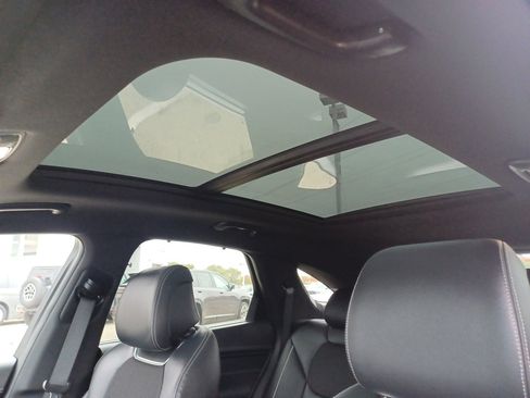 Used 2023 Genesis GV70 2.5T w/ Sport Prestige Package image 10