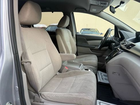 Used 2016 Honda Odyssey SE image 20