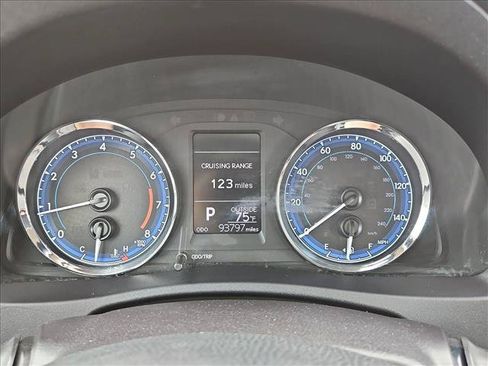 Used 2019 Toyota Corolla LE FWD image 11