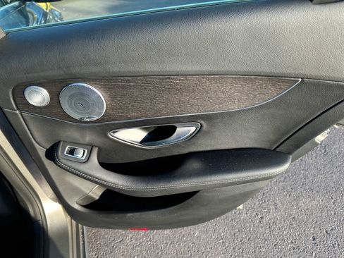 Used 2019 Mercedes-Benz C 300 4MATIC Sedan w/ Premium Package image 21