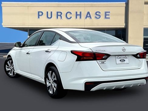 Used 2022 Nissan Altima 2.5 S FWD image 4