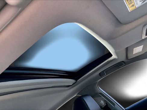 Used 2024 Honda Civic EX-L image 21