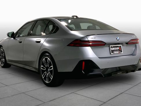 Certified 2024 BMW 540i xDrive w/ Premium Package AWD/4WD image 11