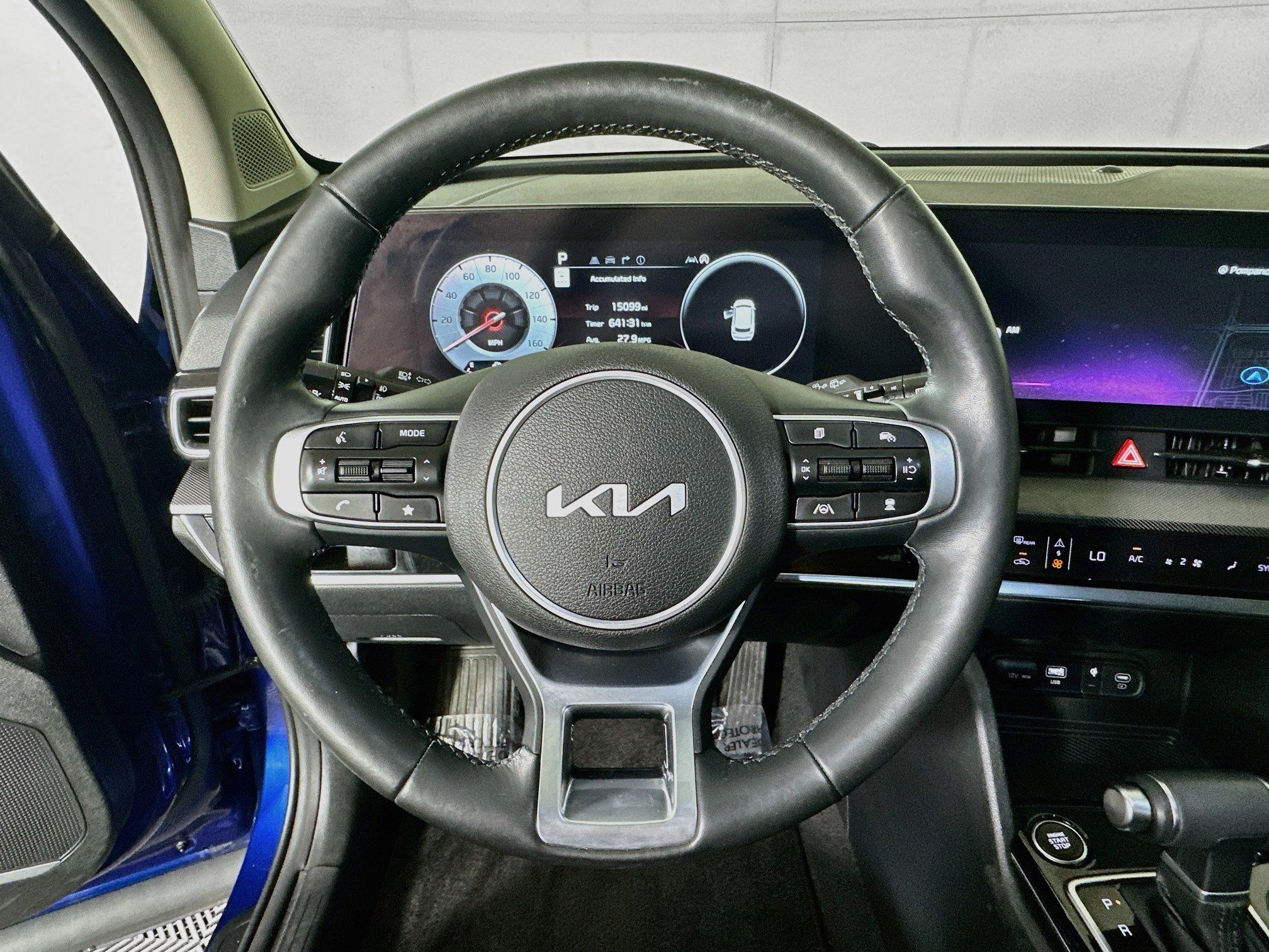 Used 2025 Kia Sportage SX FWD image 15