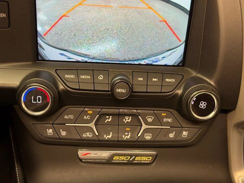 Used 2016 Chevrolet Corvette Z06 w/ 3LZ Preferred Equipment Group RWD image 21