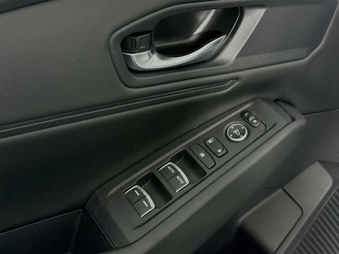 Used 2023 Honda Accord EX image 17