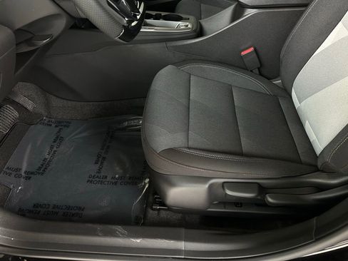 New 2026 Chevrolet Trax RS image 12