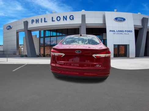 Certified 2019 Ford Fusion SE FWD image 5