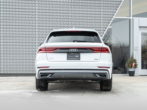Certified 2022 Audi Q8 Premium Plus w/ Premium Plus Package image 31