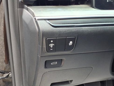 Used 2025 Kia K5 EX FWD image 19
